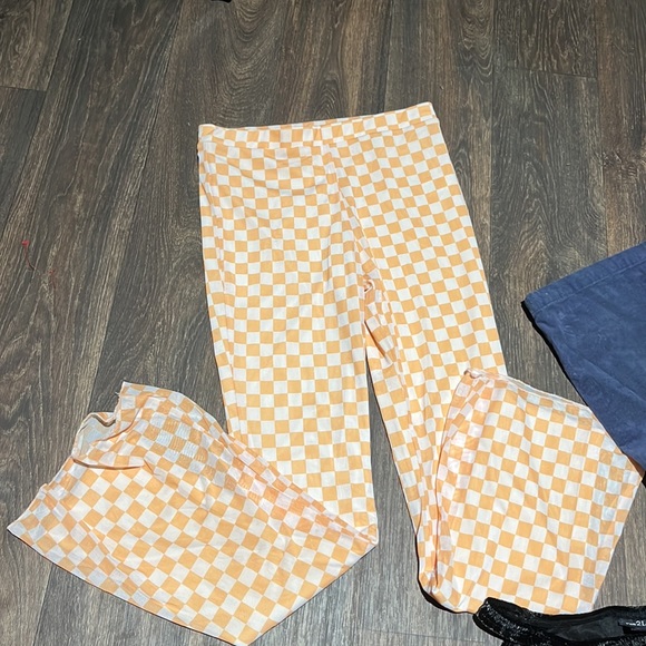 3 Pairs of Flair Pants - Picture 3 of 4